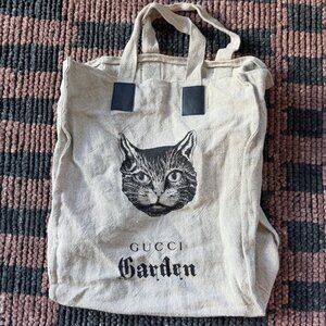 Gucci Linen Garden Cat Shopper Tote